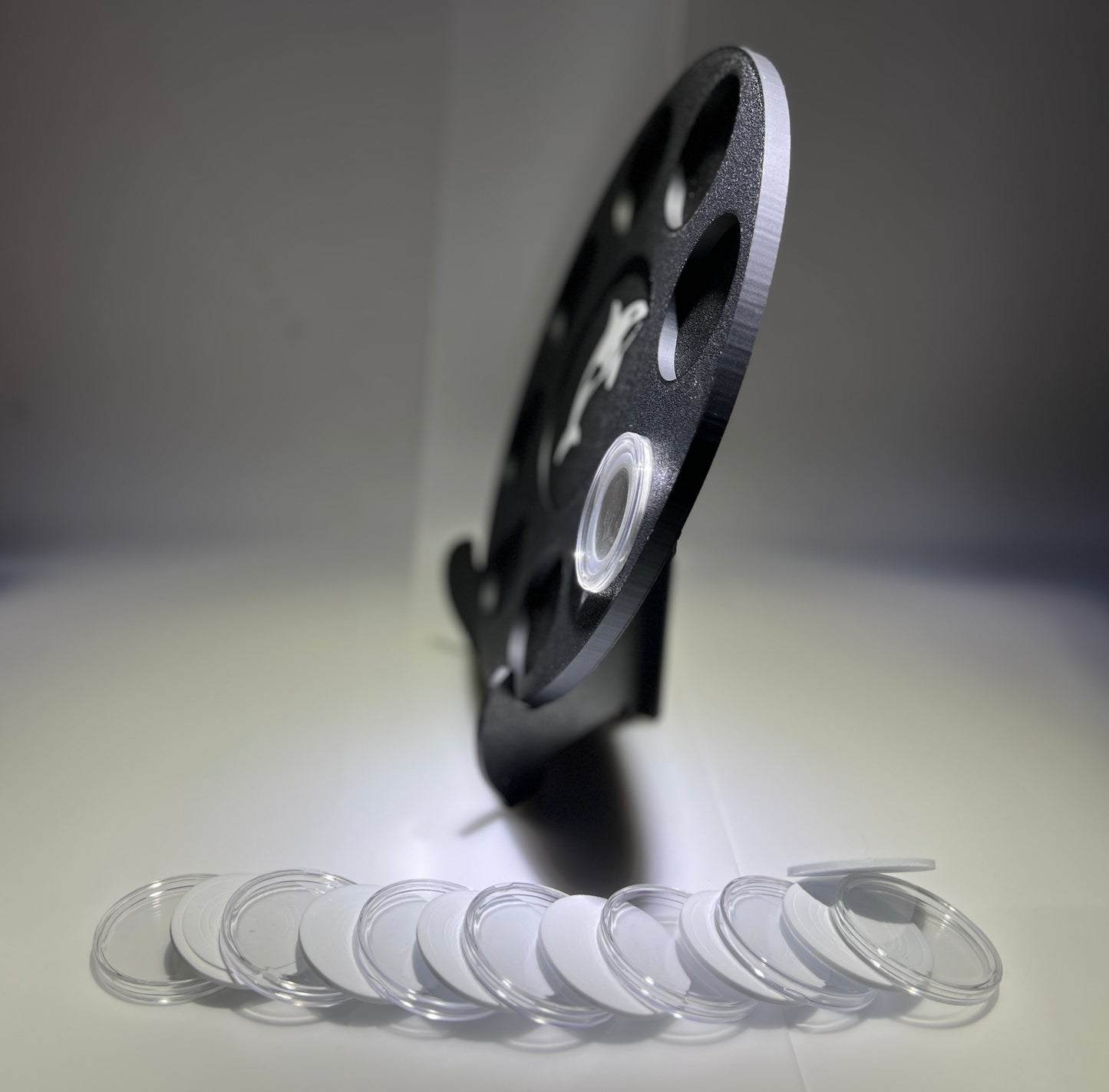 8 Hole Coin Collection Plate with Adjustable Gasket for 19/21/25/30/40mm