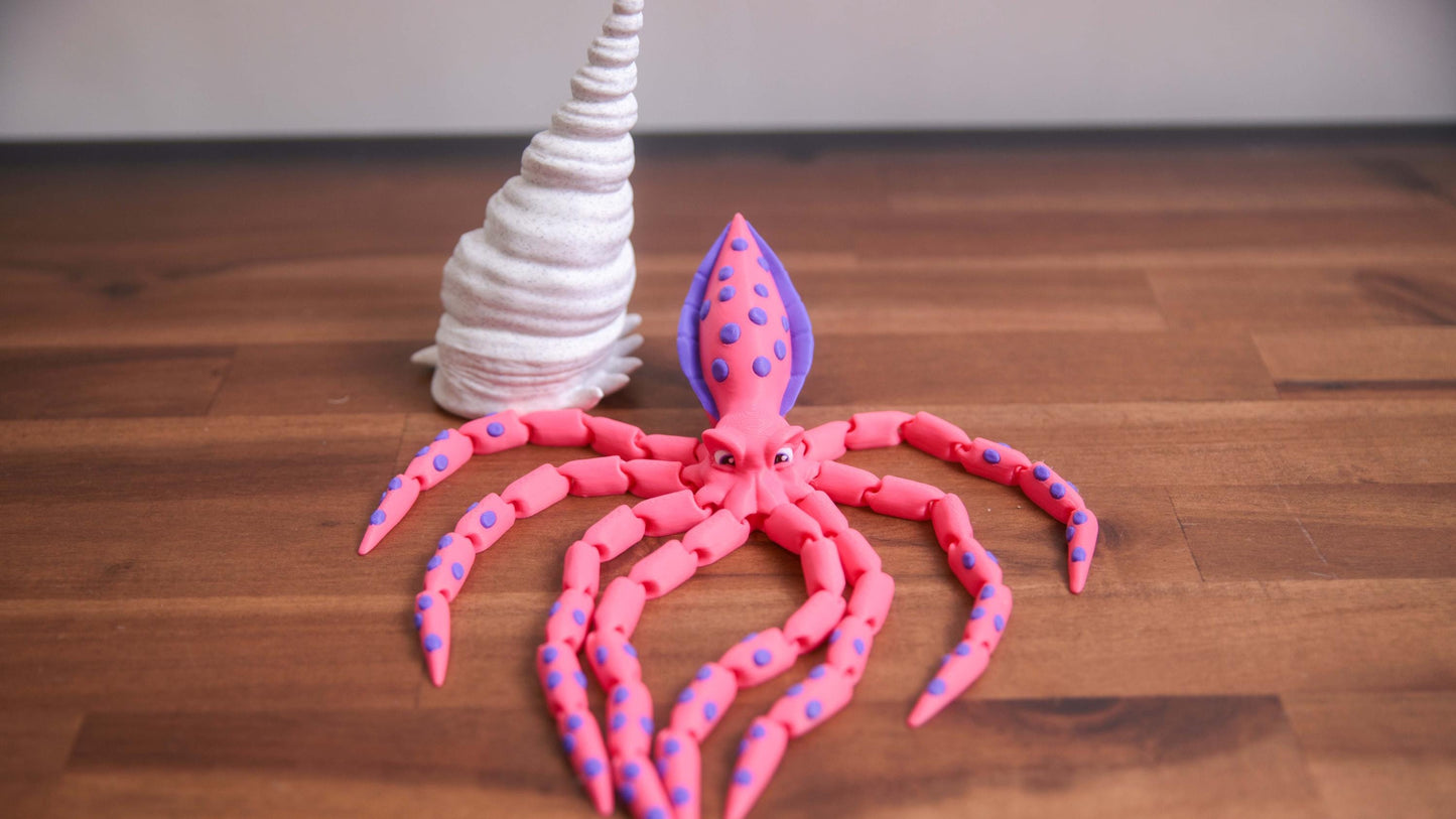 Finn, the Bigfin squid in shell 3D printed, articulated legs